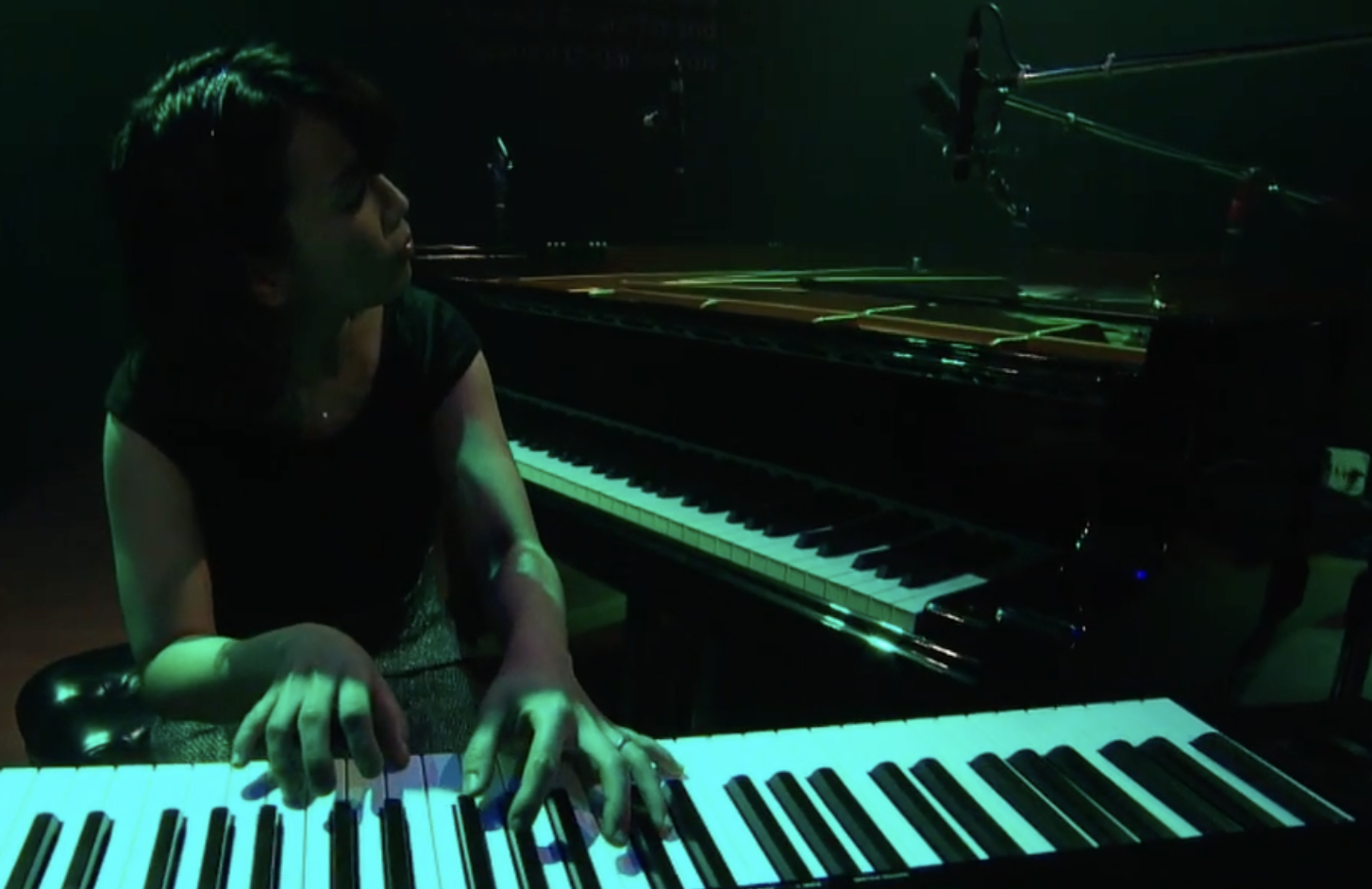 Jiyeon Jeon at Piano